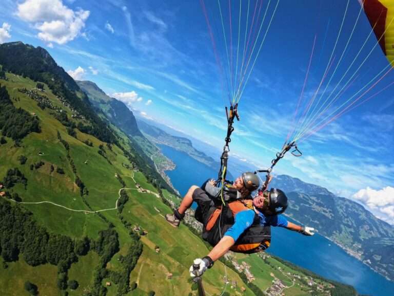 paragliding over lake lucerne