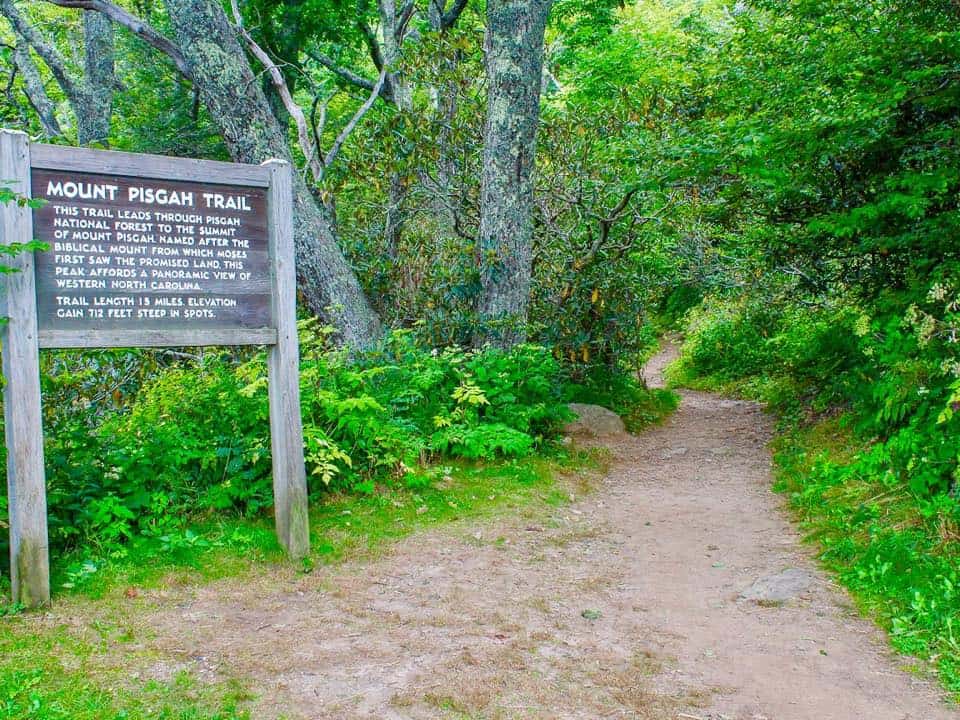 hiking mt pisgah sign