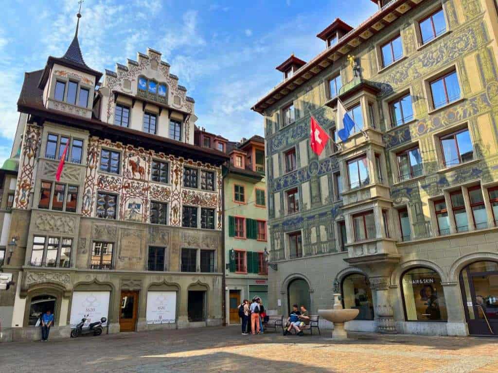 Frescoed buildings line the streets of Old Town