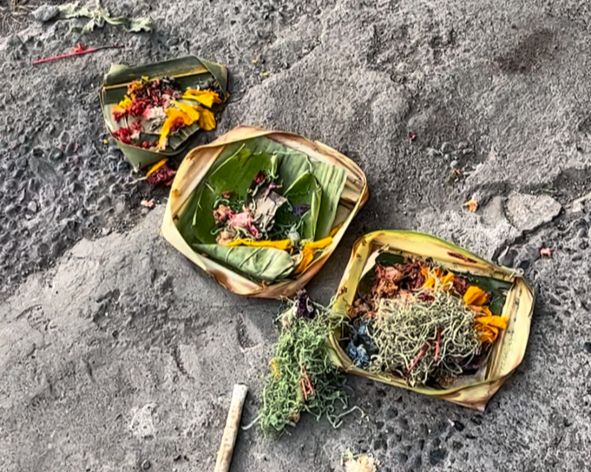 Balinese offerings on sidewalk