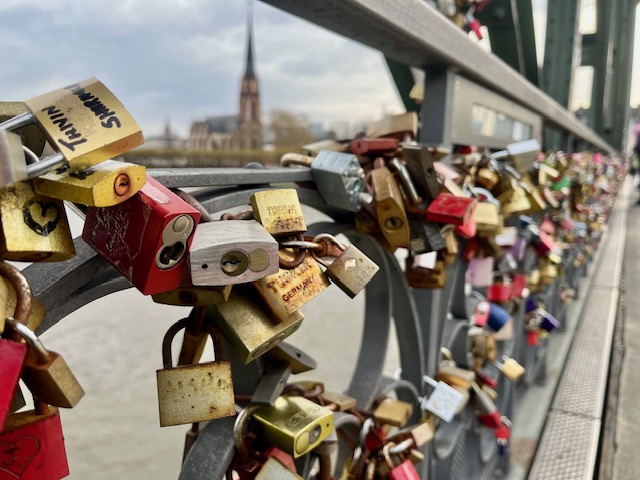 Frankfurt love locks